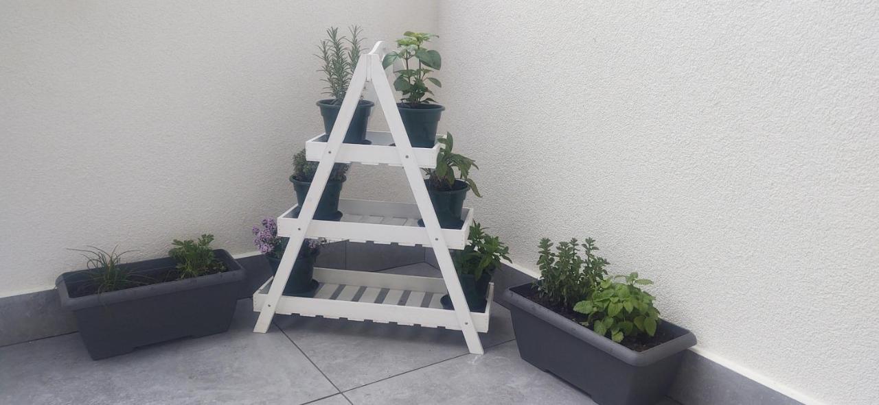 Apartamento Le Quattro Stagioni Levico Terme Exterior foto